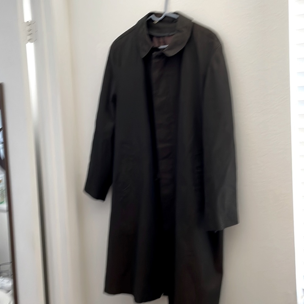 SCHWOBILT rain coat 3/4 length lined button down 2 side pockets.